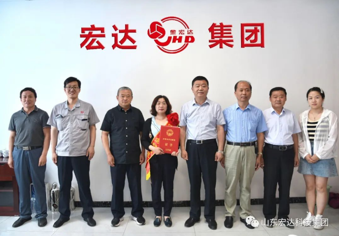长清区总工会领导到同花顺电子体育集团调研