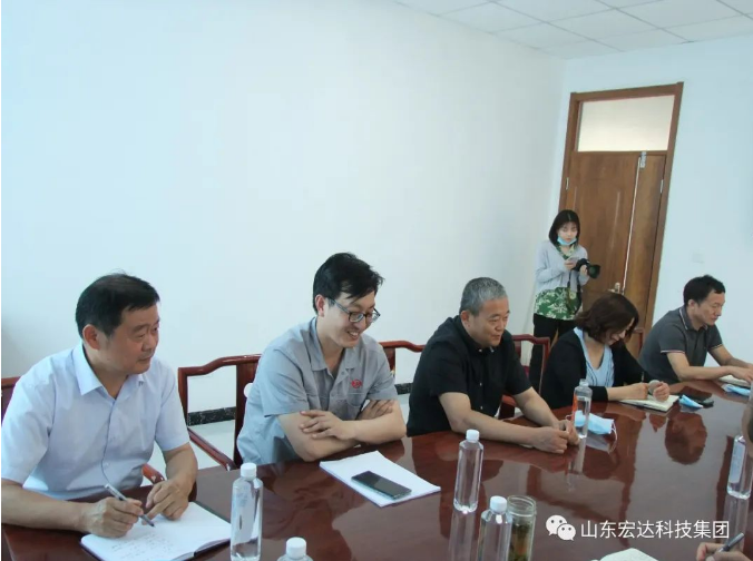 长清区总工会领导到同花顺电子体育集团调研